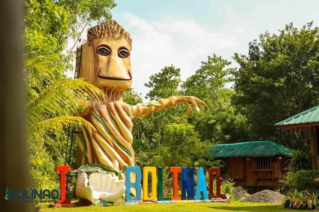 Redwood Cabin Bolinao Ngoại thất bức ảnh