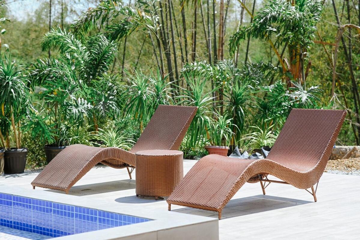 Redwood Cabin Bolinao Ngoại thất bức ảnh